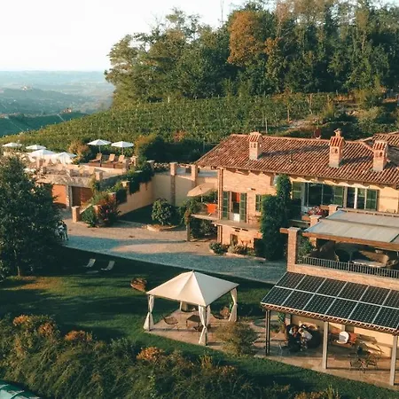Bricco Torricella Country house