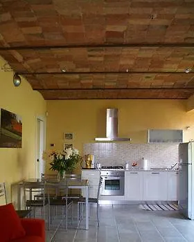 Bricco Torricella Landhaus