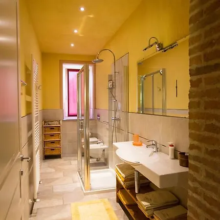 Bricco Torricella Casa rural Monforte dʼAlba