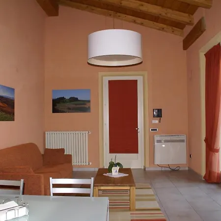 Bricco Torricella Country house