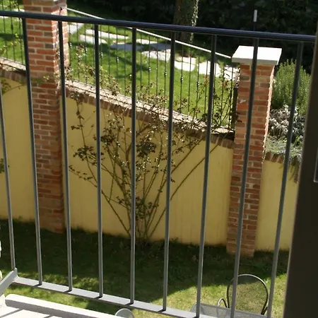 Bricco Torricella Country house *