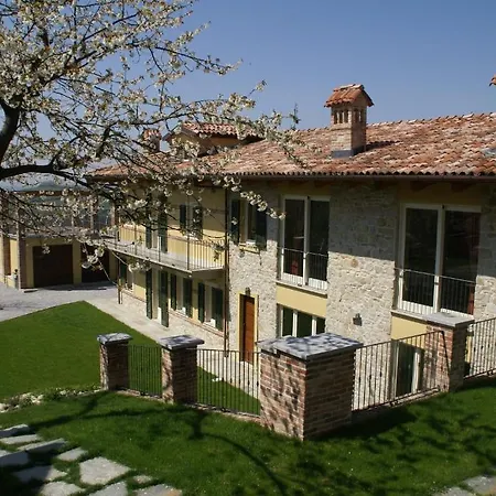 Country house Bricco Torricella Monforte D'Alba
